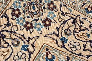 Carpet, Nain, ca 300 x 196 cm.