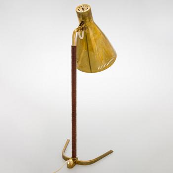 Paavo Tynell, a mid-20th century '9224' table lamp for Taito Finland.