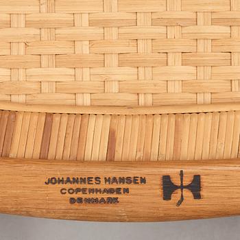 Hans J. Wegner, ett par "Folding chairs," modell 512, Johannes Hansen, Danmark 1950-tal.