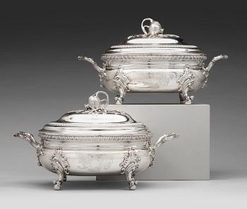 205. A pair of English mid 18th century tureens, mark of Edward Wakelin, London 1755.