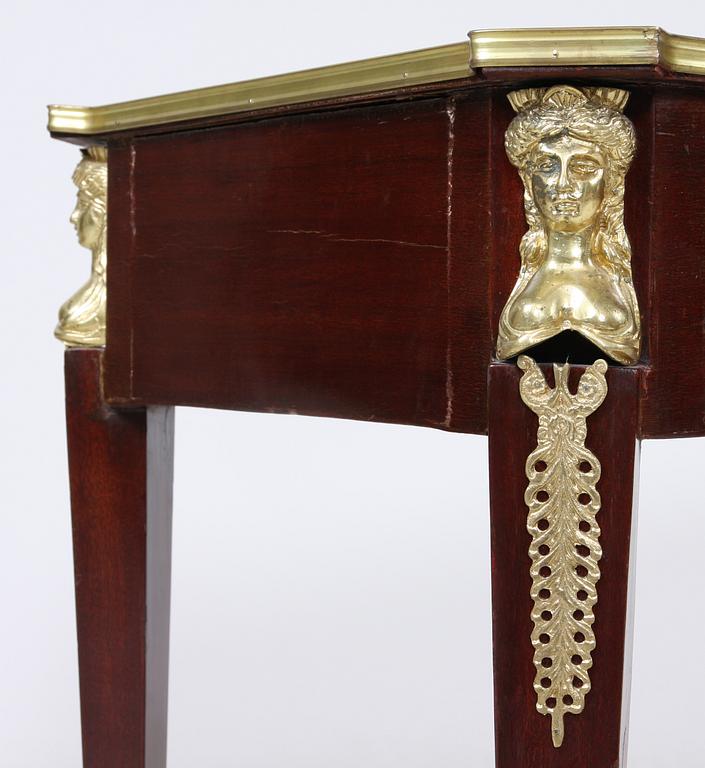 SKRIVBORD, empirestil, 1900-tal.