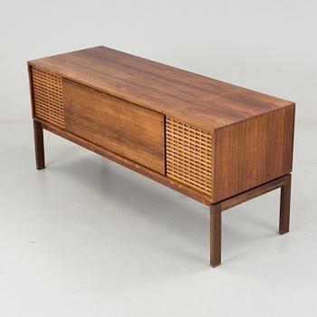 MUSIKMÖBEL, Beomaster 1200 RG Type 2226, Bang & Olufsen. 1965.