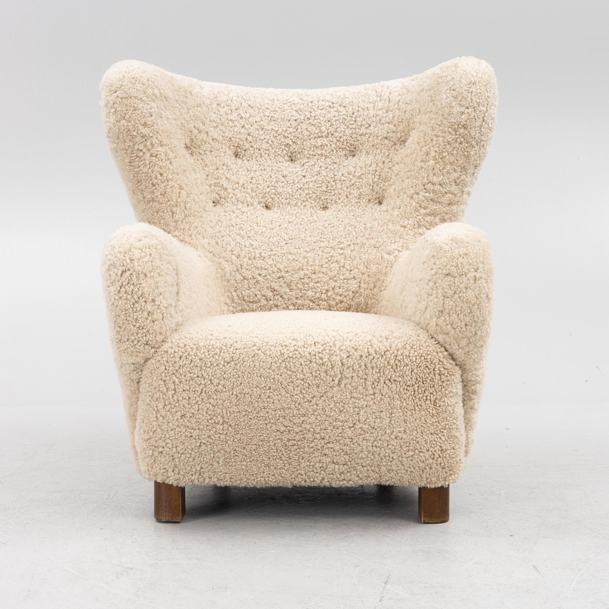 A Scandinavian Modern armchair, mid-20th Century.