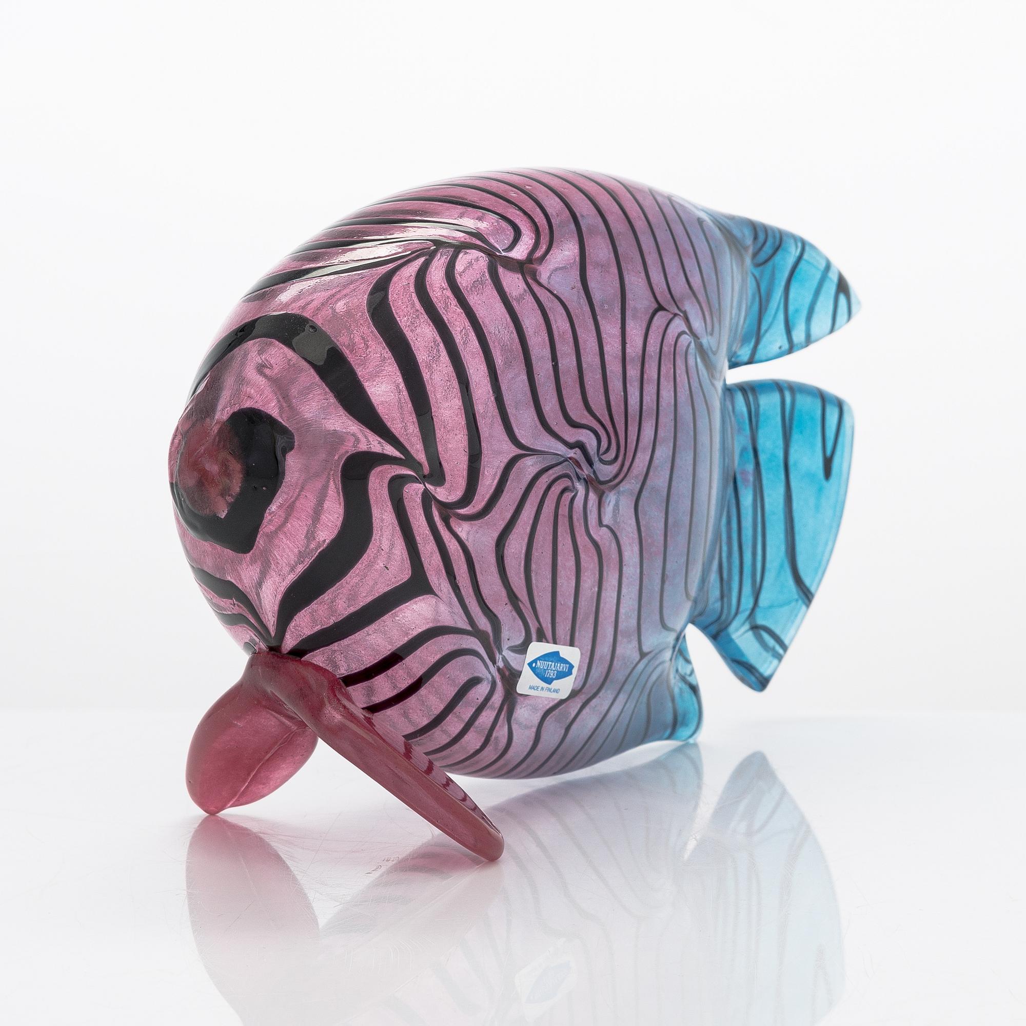 Kerttu Nurminen, a glass sculpture signed K. Nurminen, Nuutajärvi.
