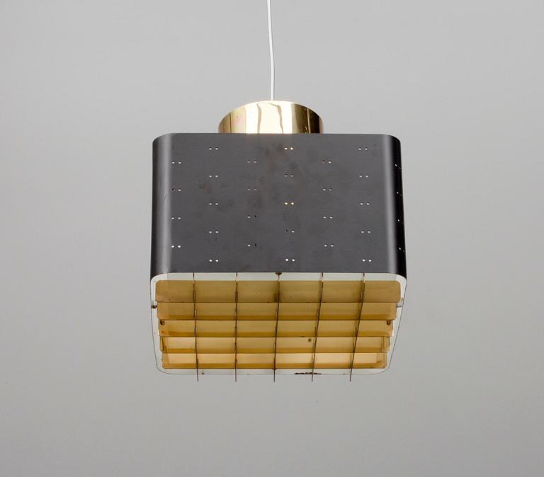 TAKLAMPA, design Paavo Tynell, Idman.