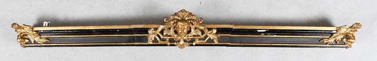 KORNISCH, gustaviansk stil, 1800-/1900-tal.