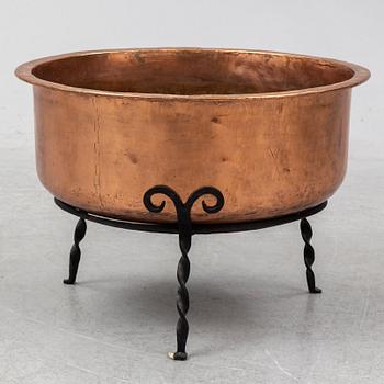 KOPPARKITTEL, 1800-tal, med senare järnställ.