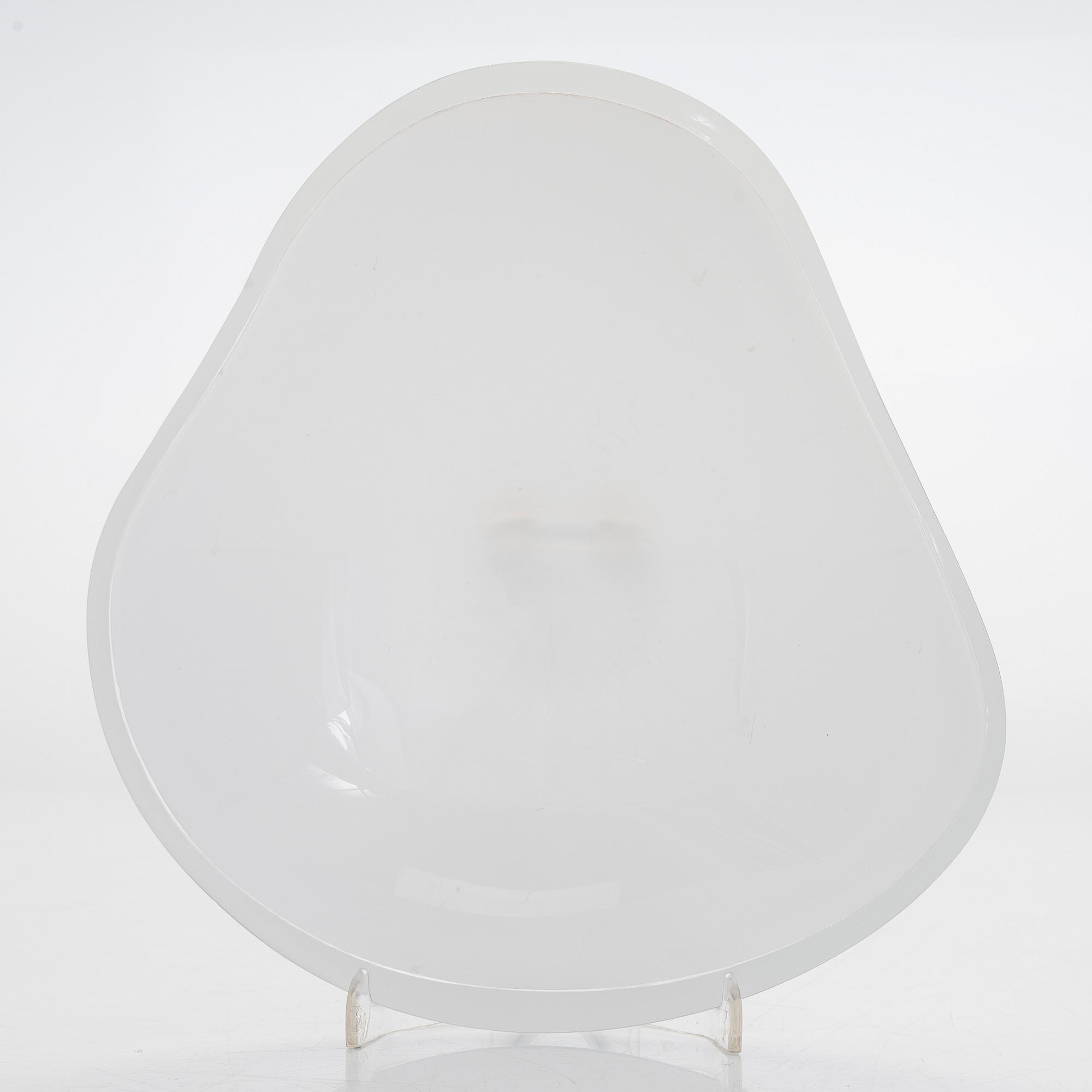 Gunnel Nyman, skål, "Äggskalet", signerad Gunnel Nyman Iittala. Formgiven 1947.