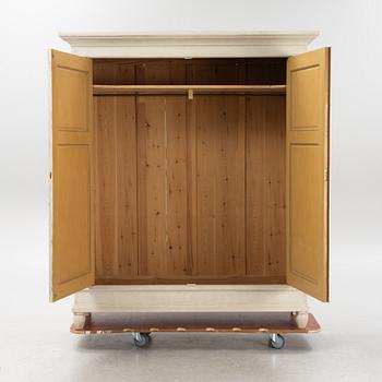 Klädskåp, tidigt 1900-tal.