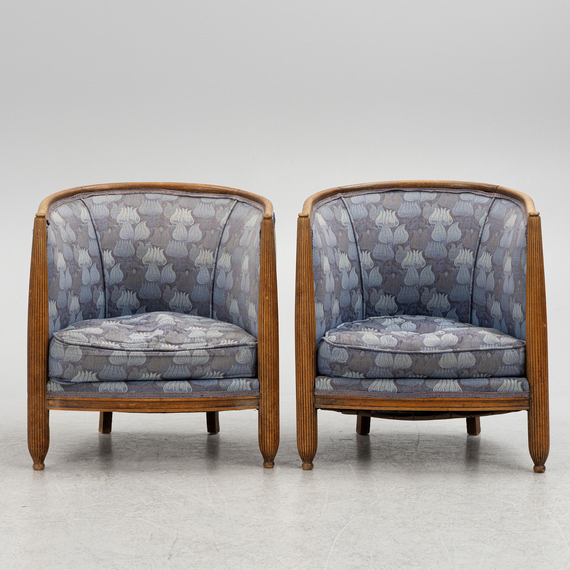 Paul Follot, attributed, a pair of armchairs, first half of the 20th century.