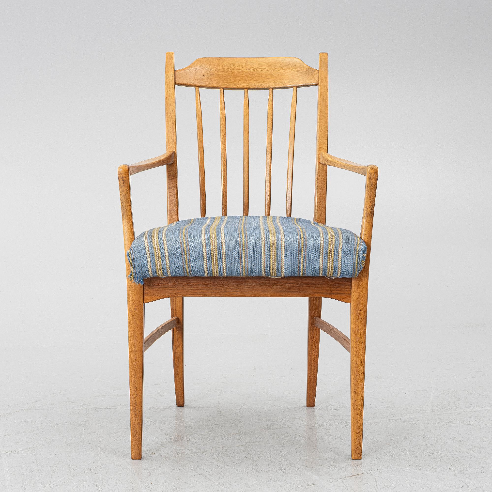 Carl Malmsten, skrivbord "Guldheden", med stol.