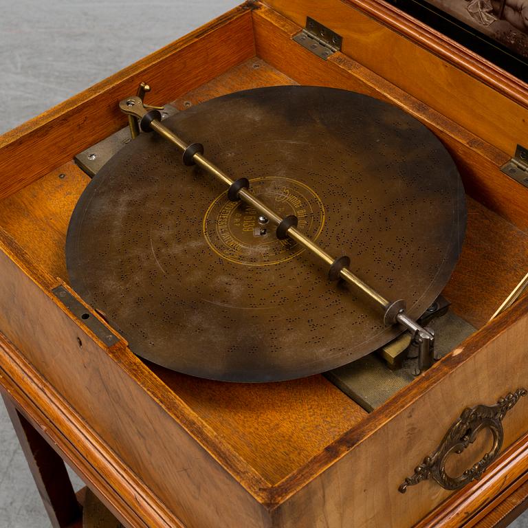A German Polyphon, circa 1900.