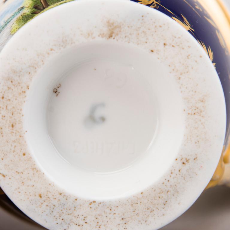 COFFEE CUP, porcelain, Gardner, Russia mid 19th century.