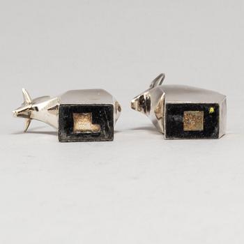 GUNNAR CYRÉN, two silver plated figurines Dansk Design Japan later part of the 20th century.