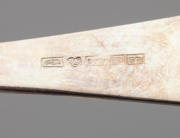 SKEDAR, 12+6 st, silver, Auran Kultaseppä samt Kultakeskus. 1900-tal. Vikt tot. 471 g.
