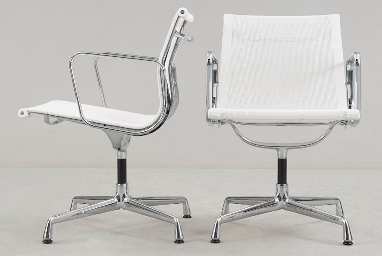 CHARLES & RAY EAMES, karmstolar, "Aluminium Group, EA 107", ett par, Vitra.