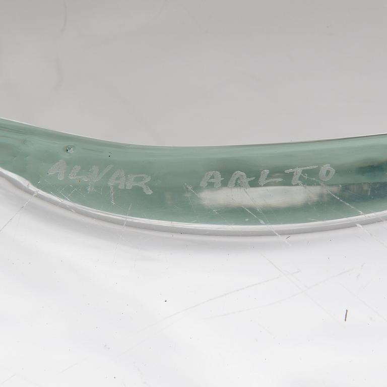 Alvar Aalto, An early 1970s '9753' vase signed Alvar Aalto, Iittala.