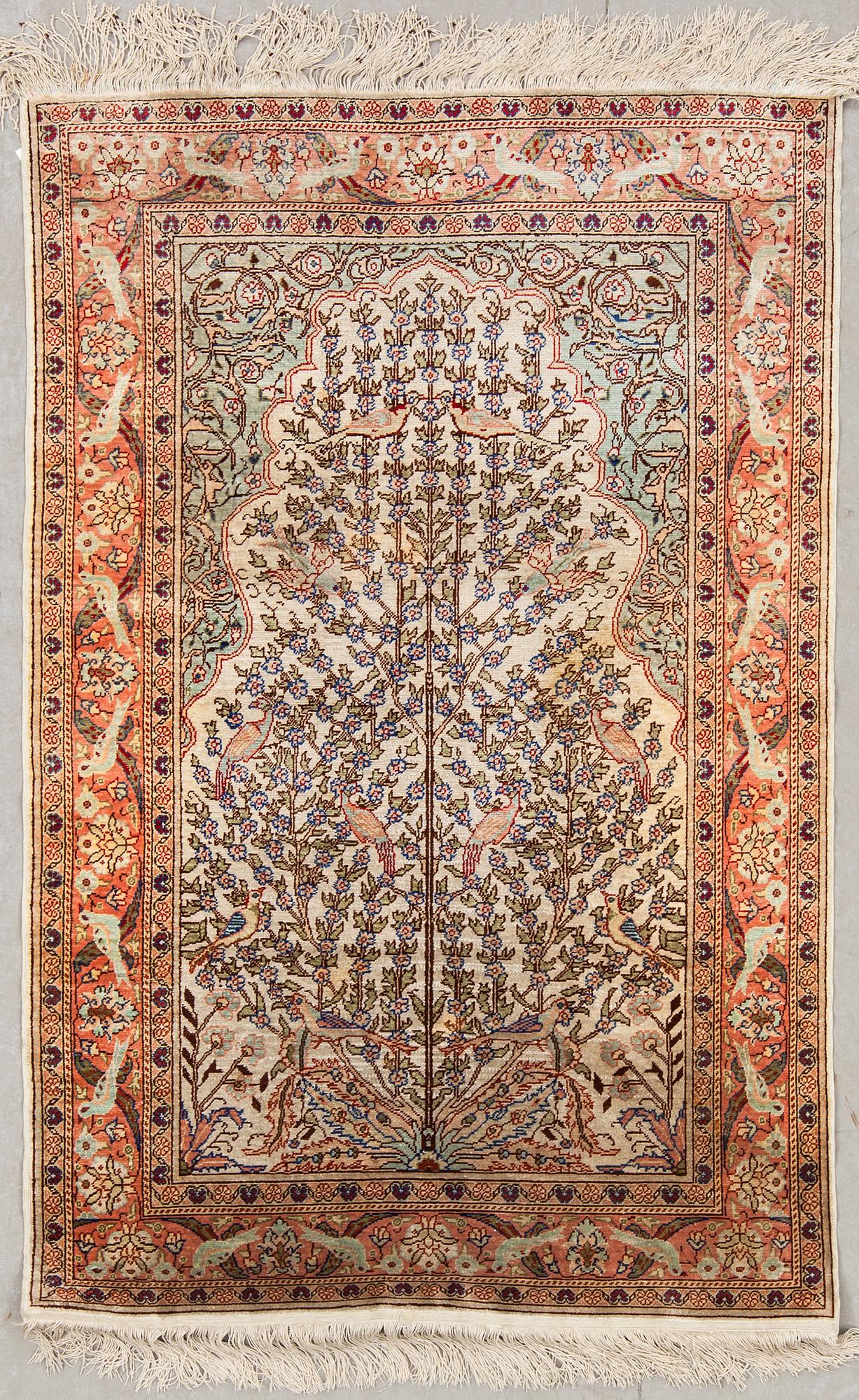 BÖNEMATTA, old, Kayseri, silke, ca 134 x 88 cm.