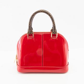 Louis Vuitton,