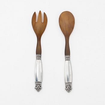 Johan Rohde, a par of silver serving utensils, 'Dronning/ Acanthus', Georg Jensen, Denmark 1927.