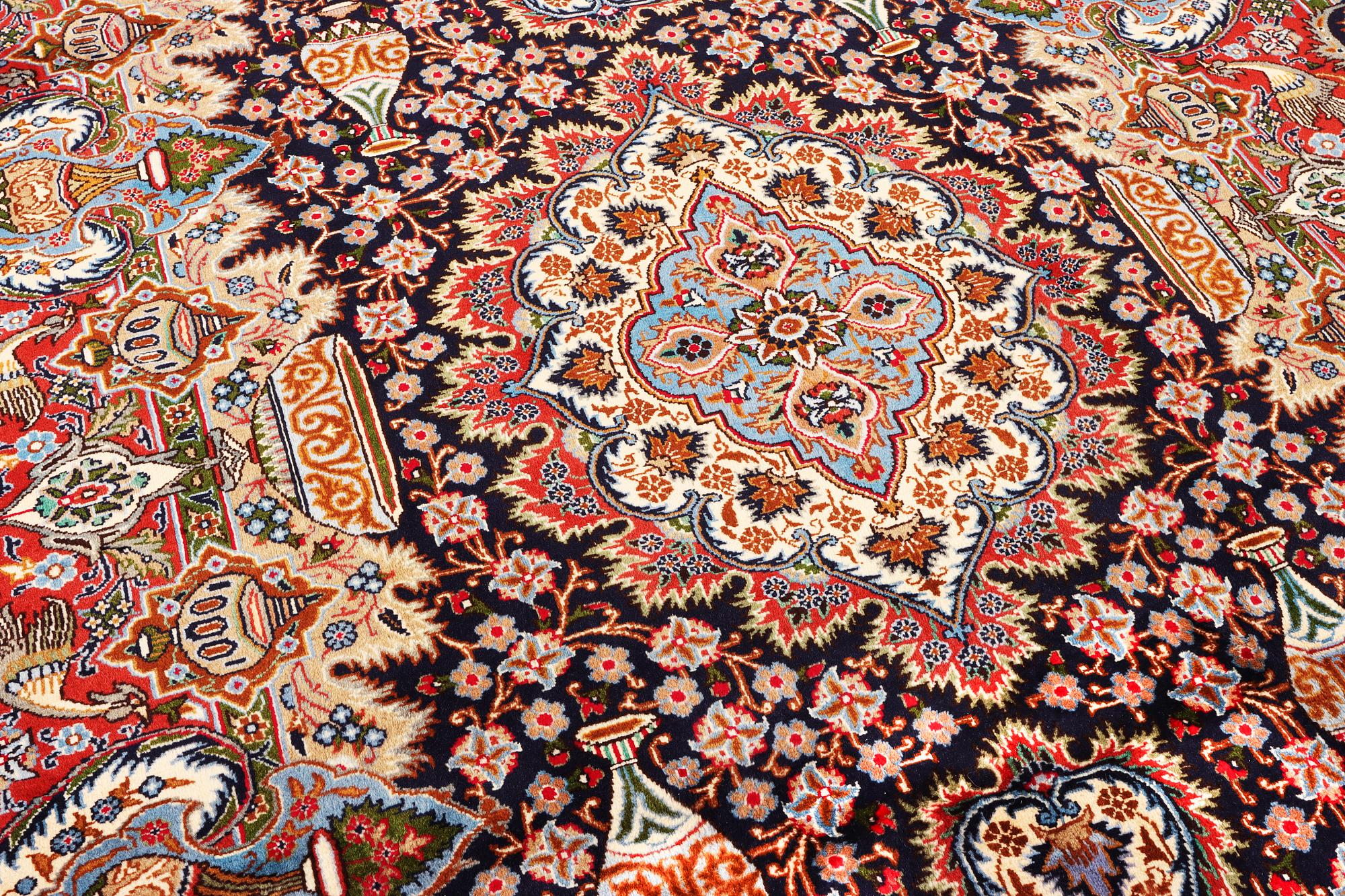 Matta, Kashmar, ca. 300 x 200 cm.