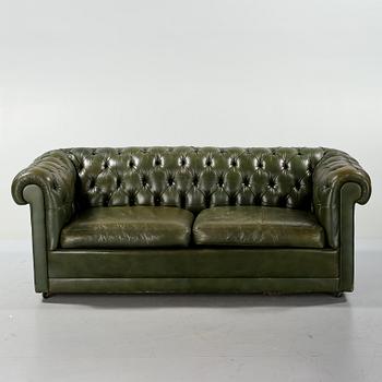 SOFFA, chesterfield-modell, 1900-talets andra hälft.