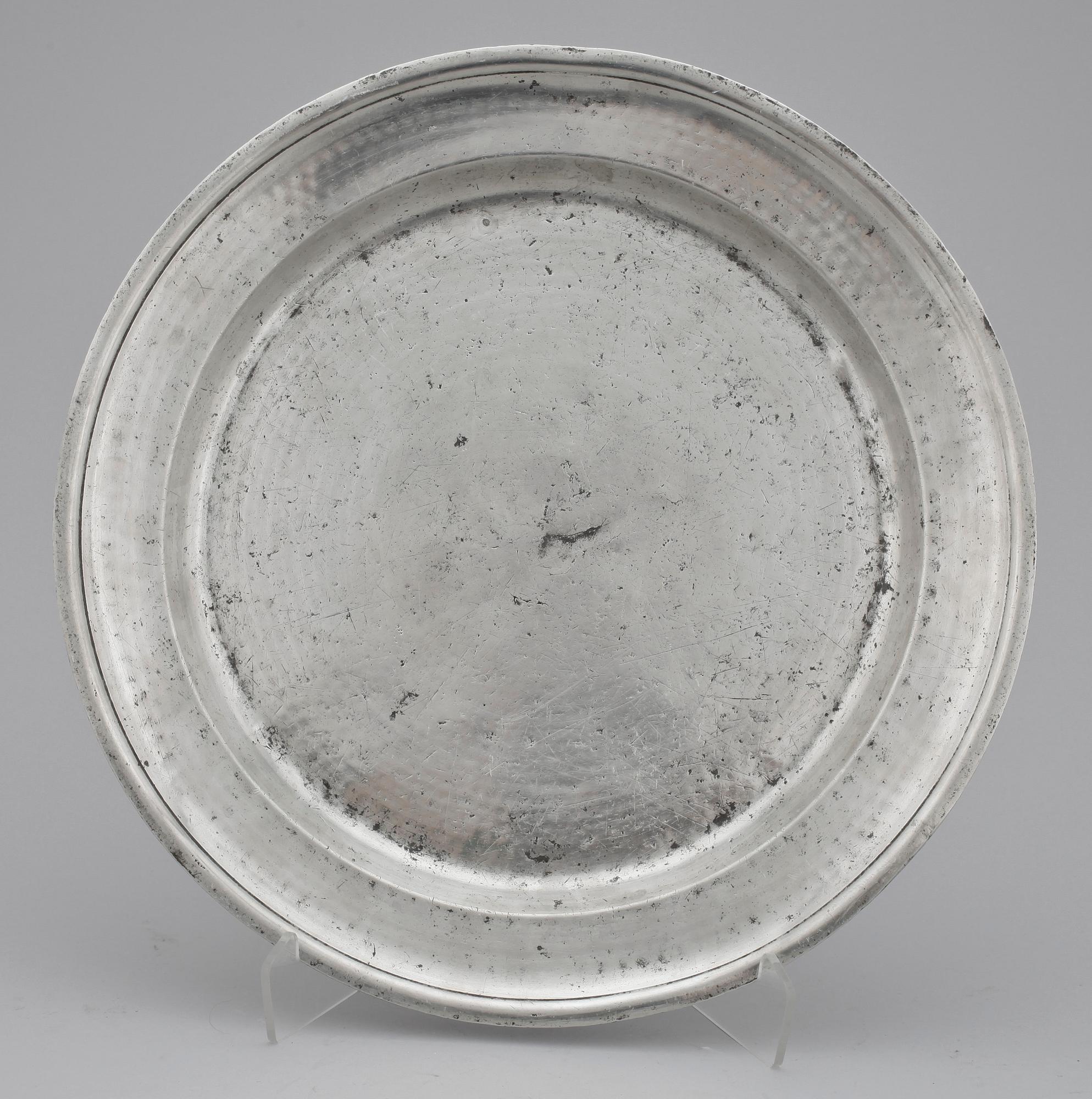 FAT, tenn, Jakob Sauer, Stockholm (verksam 1733-1765).