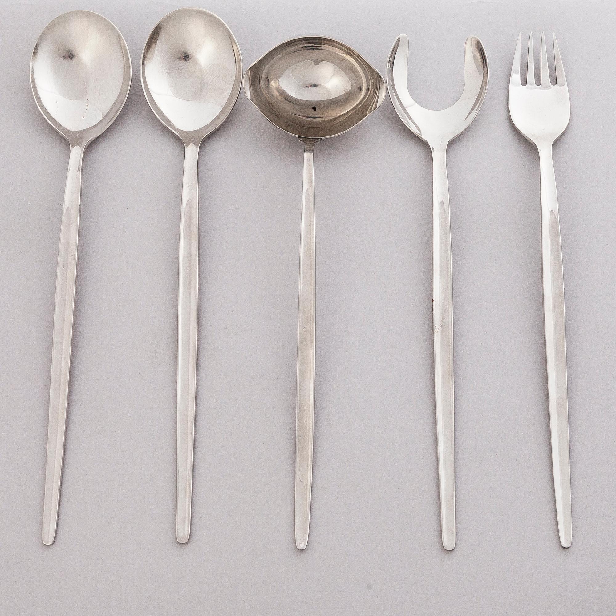 ILMARI TAPIOVAARA 1960s 122-piece Set of Polar Flatware for Hackman, Finland.