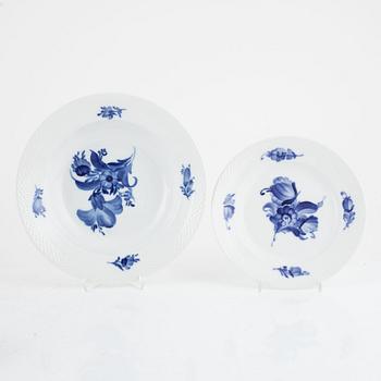 119 pieces of a 'Blue flower' porcelain service, Royal Copenhagen, Denmark.