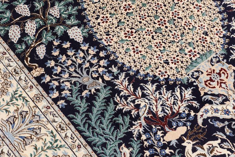 Matta, Figural Nain Part Silk, S.K 6LAA, ca 220 x 146 cm.