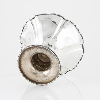 Skål på fot, silver, Sam Pettersson, Norrköping 1919.