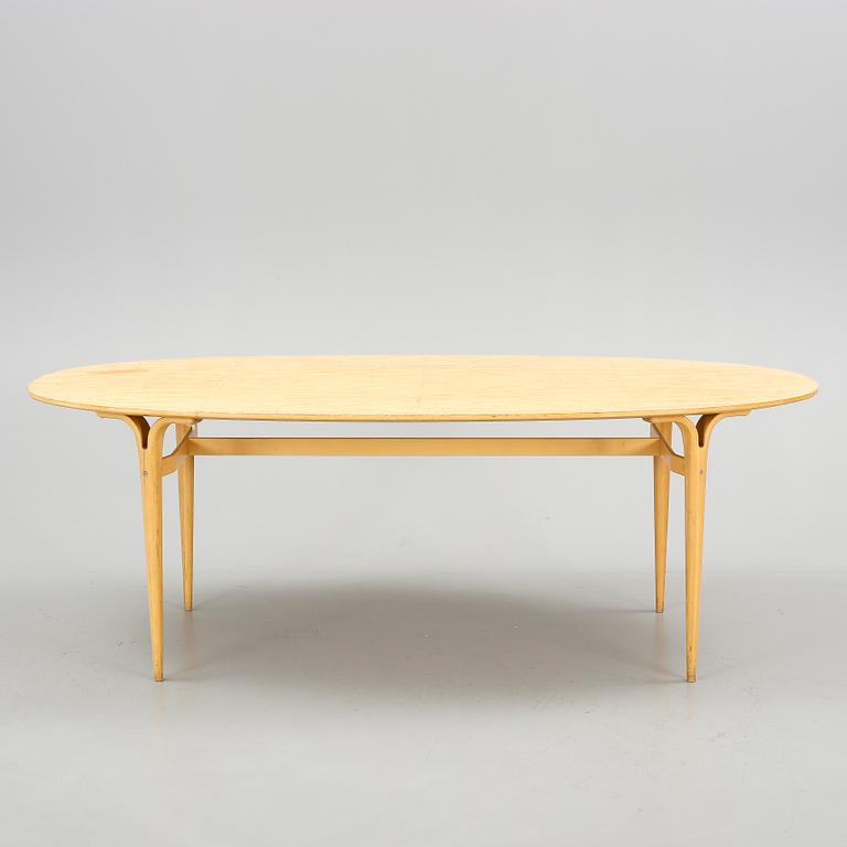 MATBORD. "Superellips", Bruno Mathsson och Piet Hein för Fritz Hansen, Danmark.