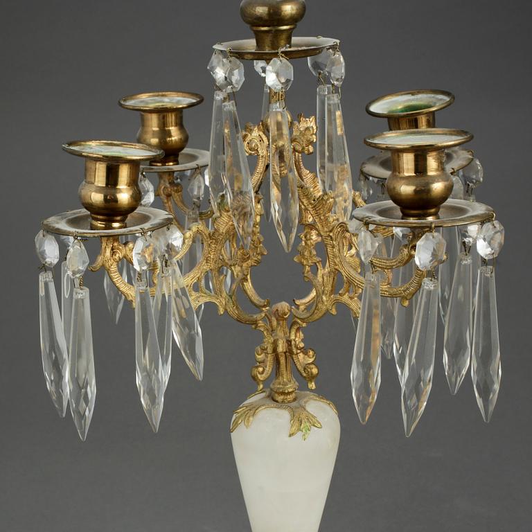 KANDELABRAR, ett par, nyrokoko, 1800-talets slut.