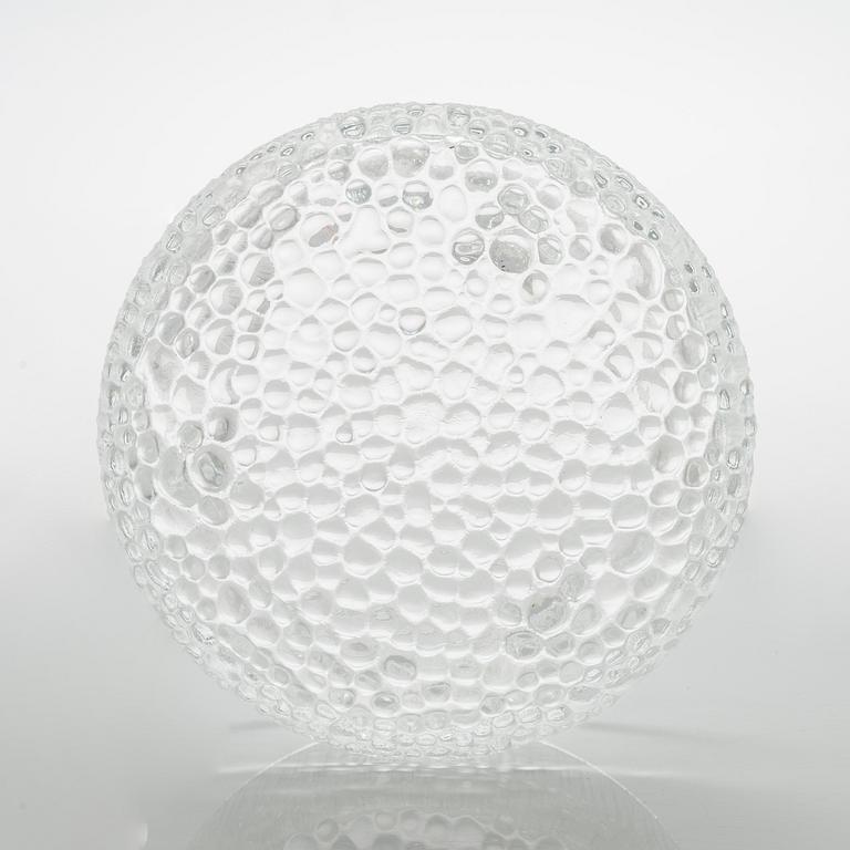 Tapio Wirkkala, an 'Ultima Thule' 14-piece glassware set for Iittala. Designed in 1968.