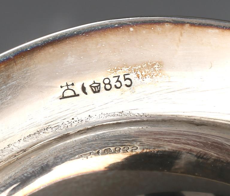 DUBBELKAROTT, silver. Tyskland, 1900-tal. Ca 870 g.