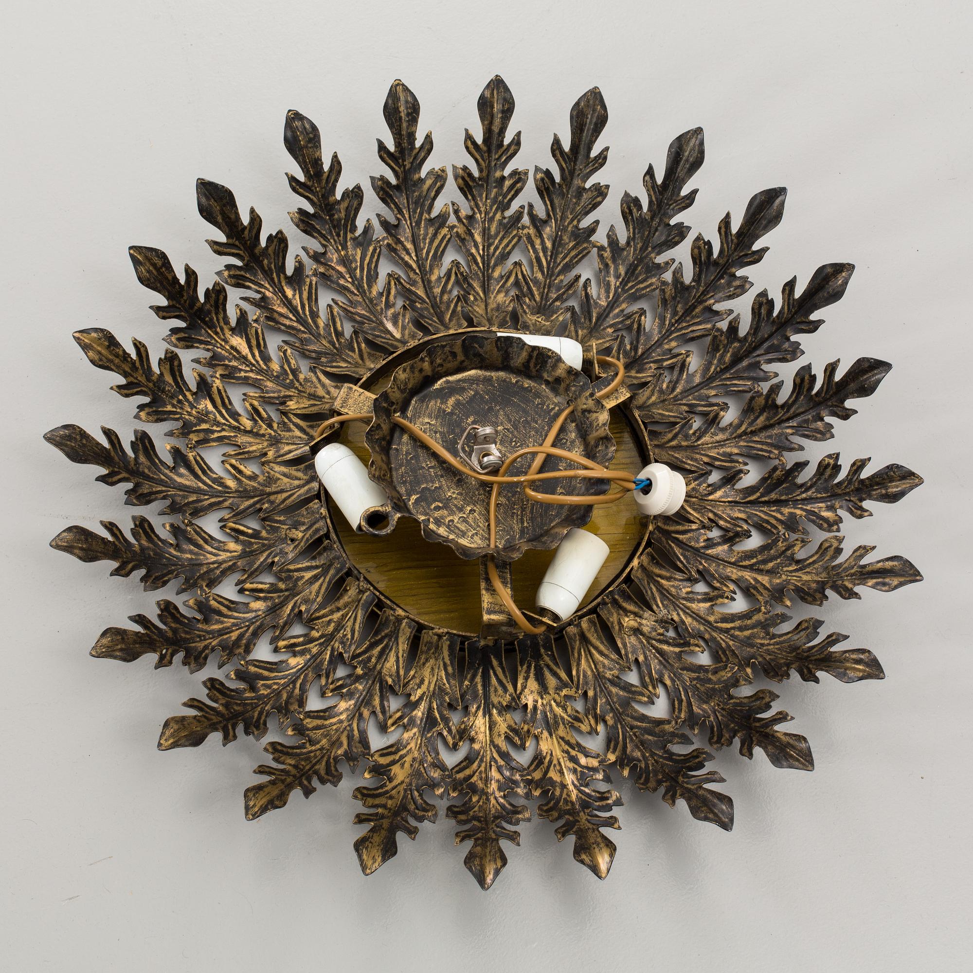 VÄGGLAMPA/PLAFOND 1900-talets senare del.