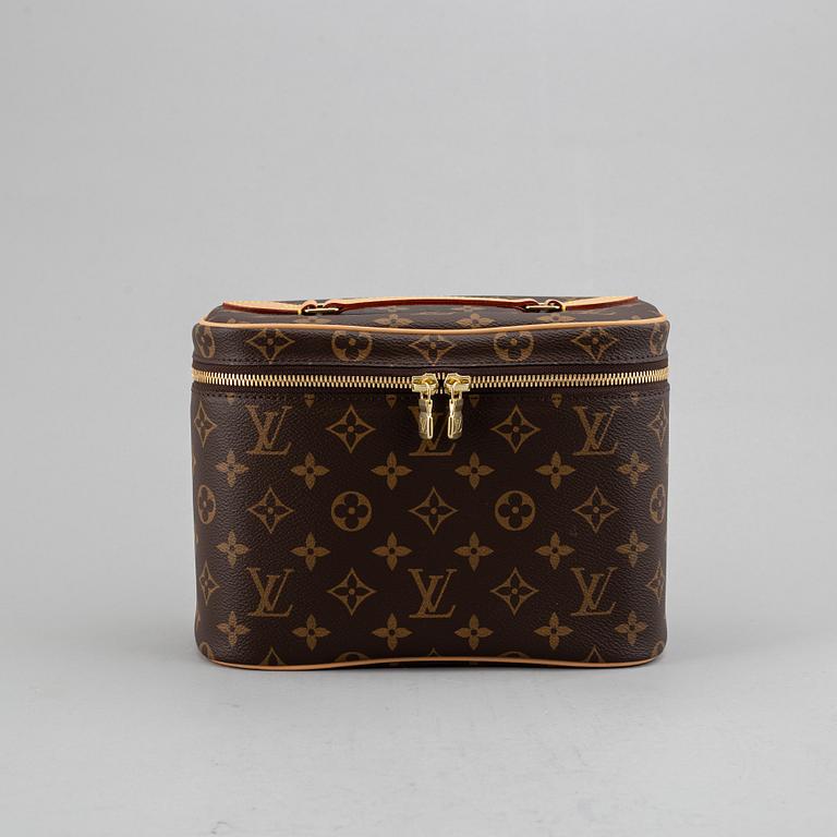LOUIS VUITTON, a monogram canvas 'Nice BB' vanity case, 2017.