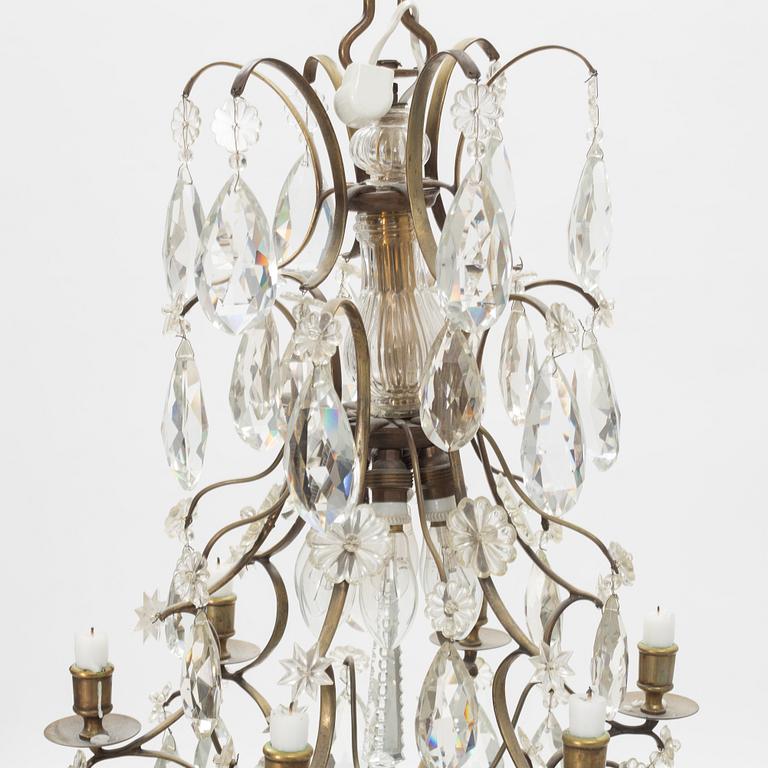 A Baroque style chandelier, first half of the 20th Century.