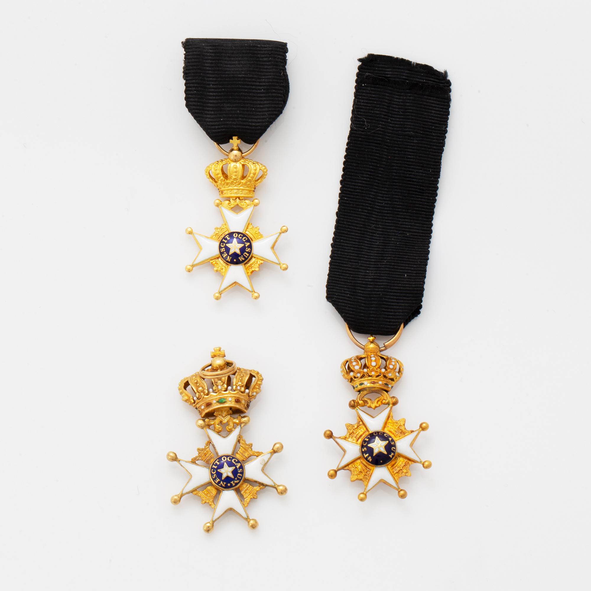 A group of miniature decorations, mostly Swedish.