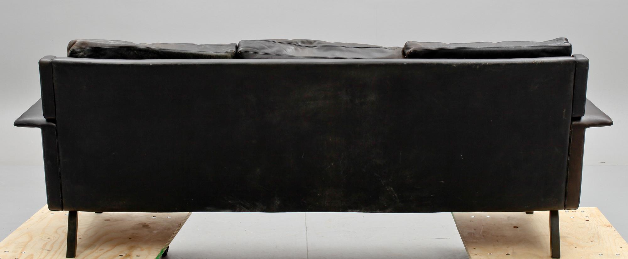 SOFFA, skinn, Arne Vodder, Danmark, formgiven 1964.