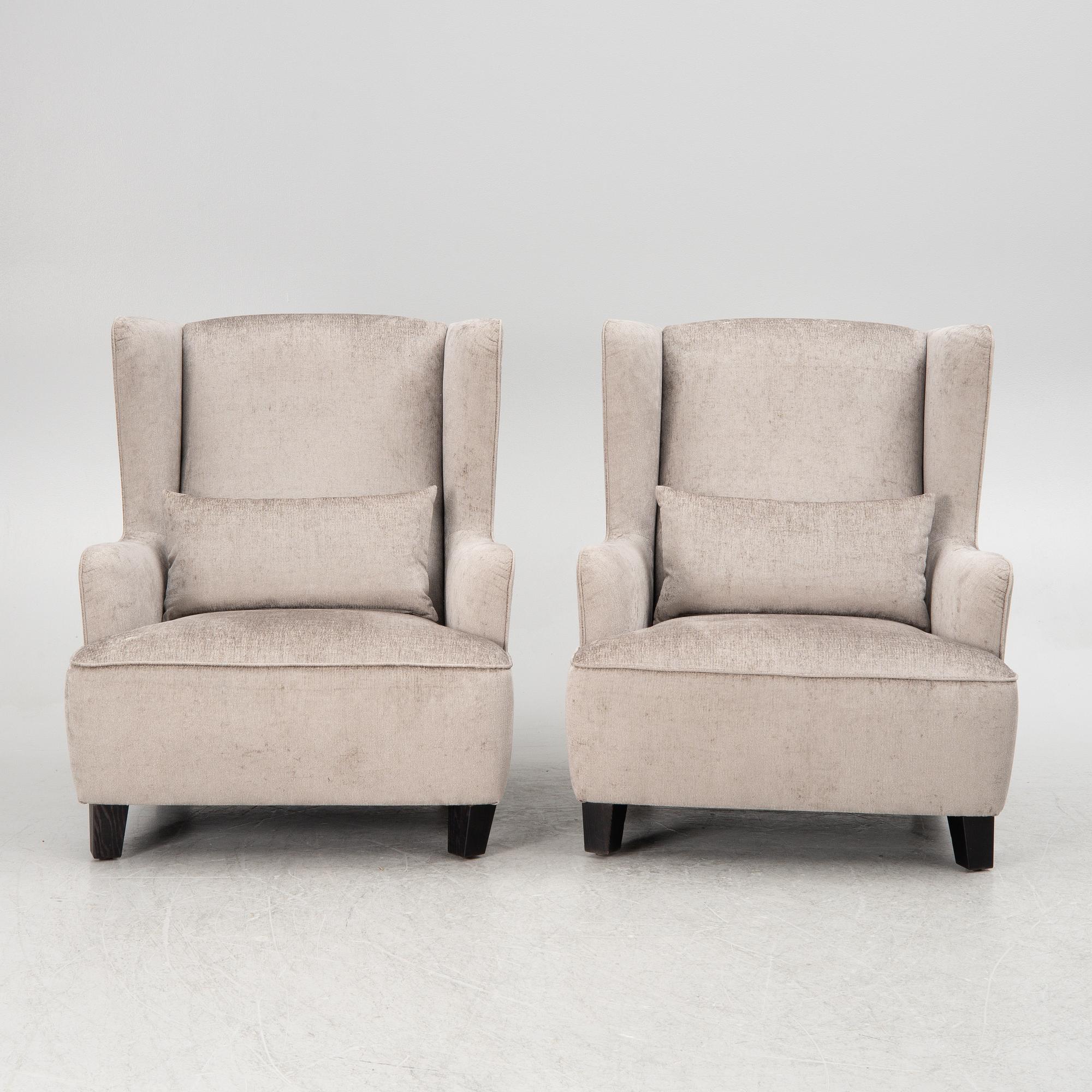 A pair of easy chairs, 21st century.