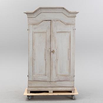 A 18/19th Century cabinet.