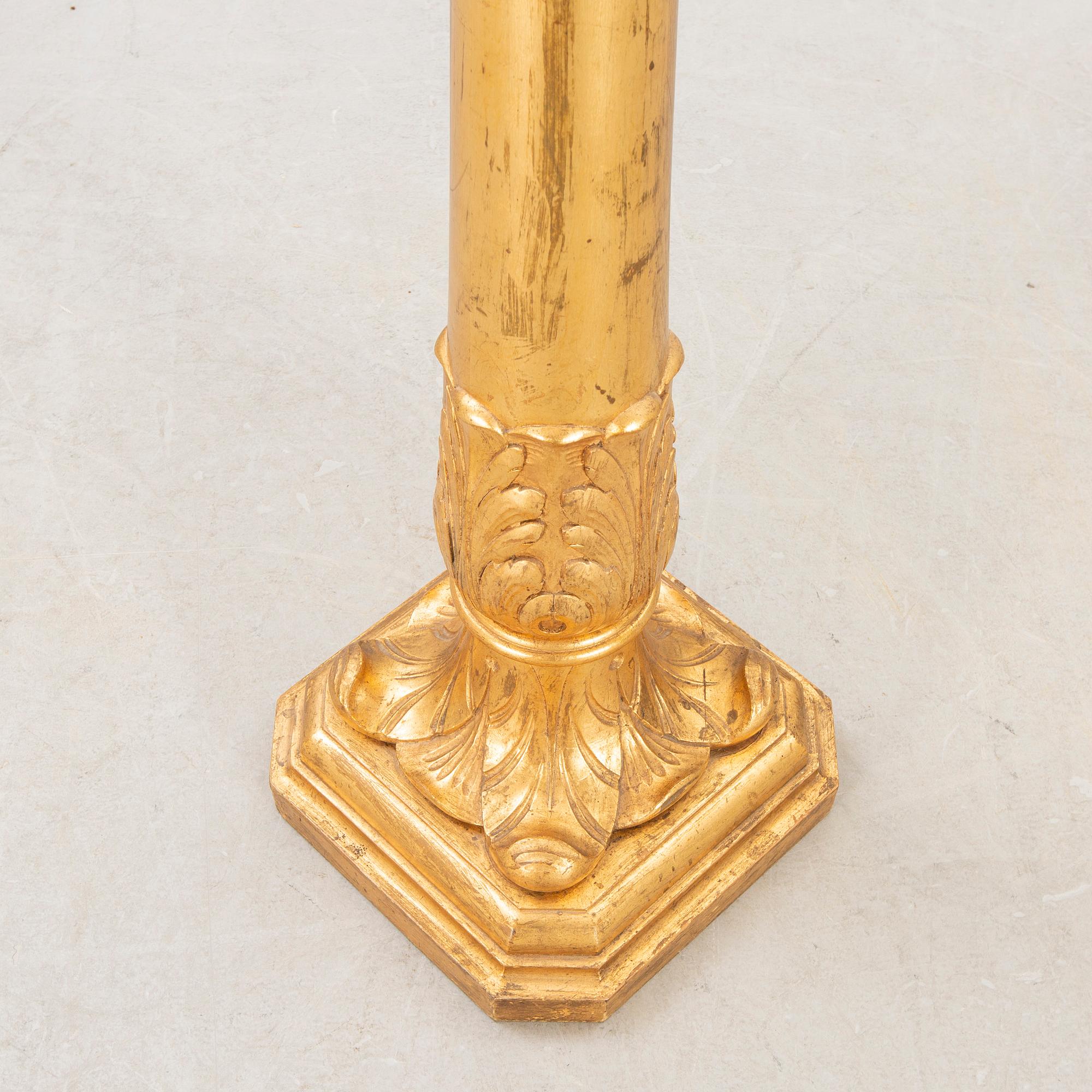 Piedestal sent 1800-tal.