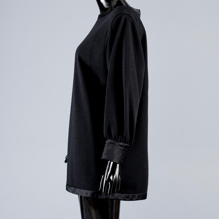 TUNIKA, Yves Saint Laurent.