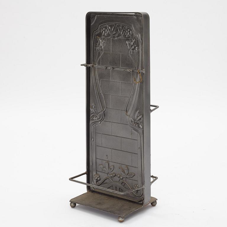 Brastillbehör, 3 delar, jugend, 1900-tal.