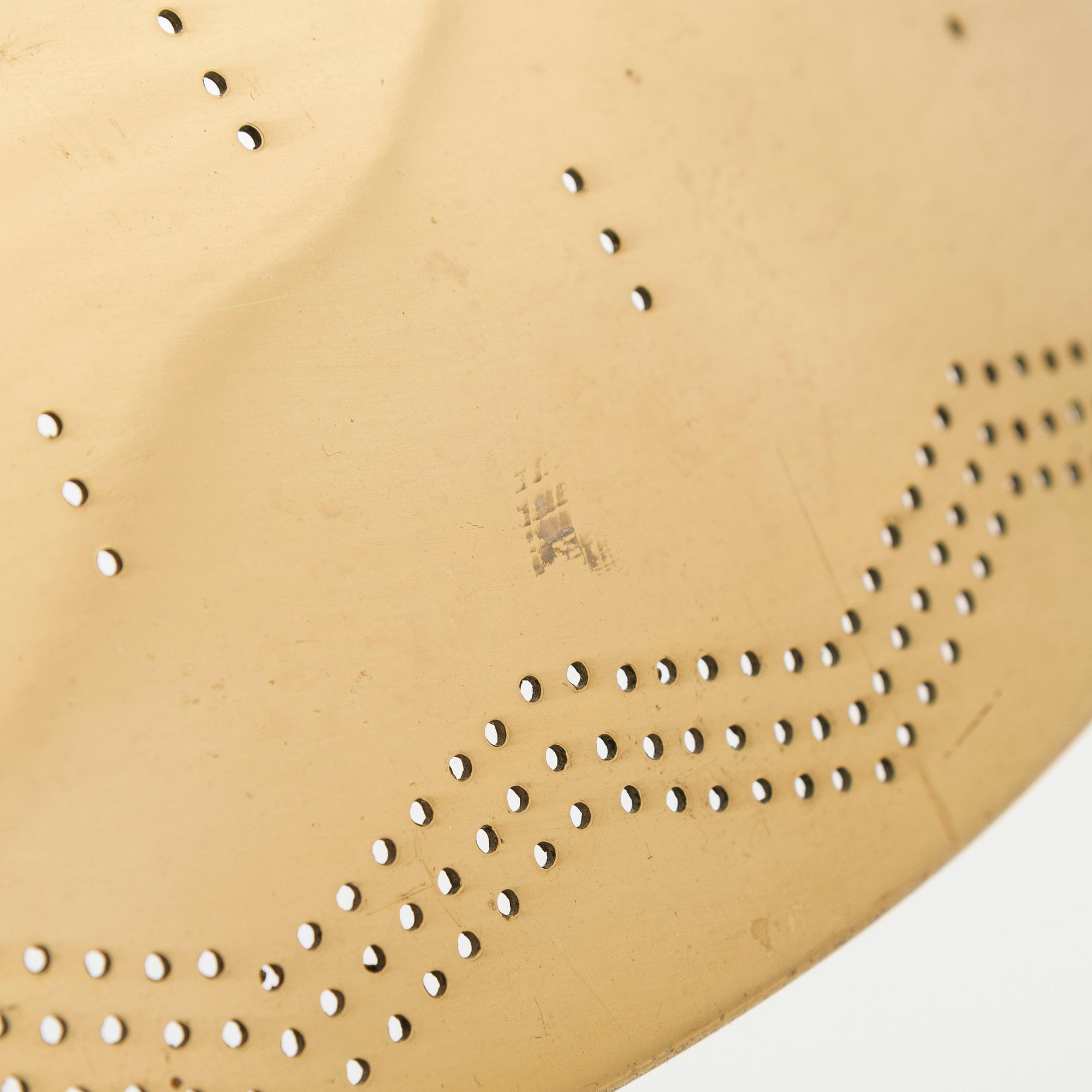 Paavo Tynell, bordslampa, modell 5061, Idman 1900-talets mitt.