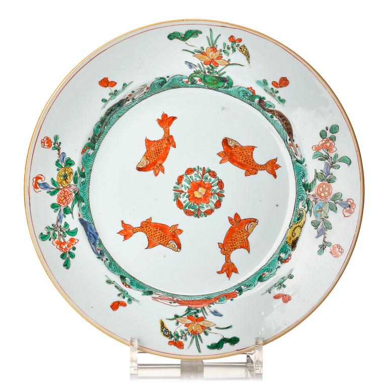 A famille verte dish, Qing dynasty, Kangxi (1662-1722).