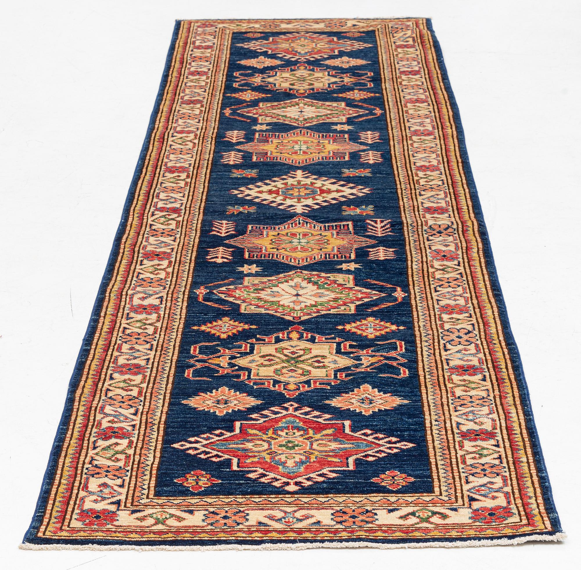 Rug, Kazak, 83 x 294 cm.