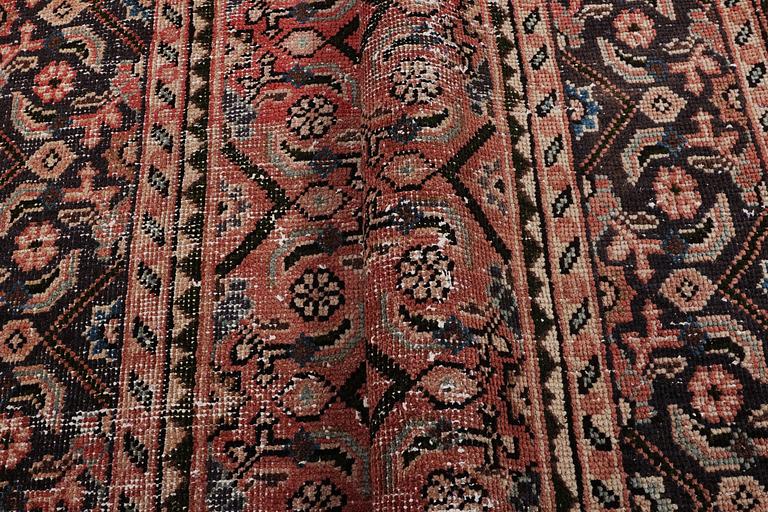 A carpet, Persian, vintage design, c. 289 x 208 cm.