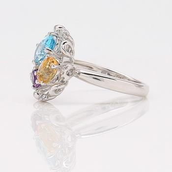 RING, 14K vitguld, blå topas, citrin och diamanter.